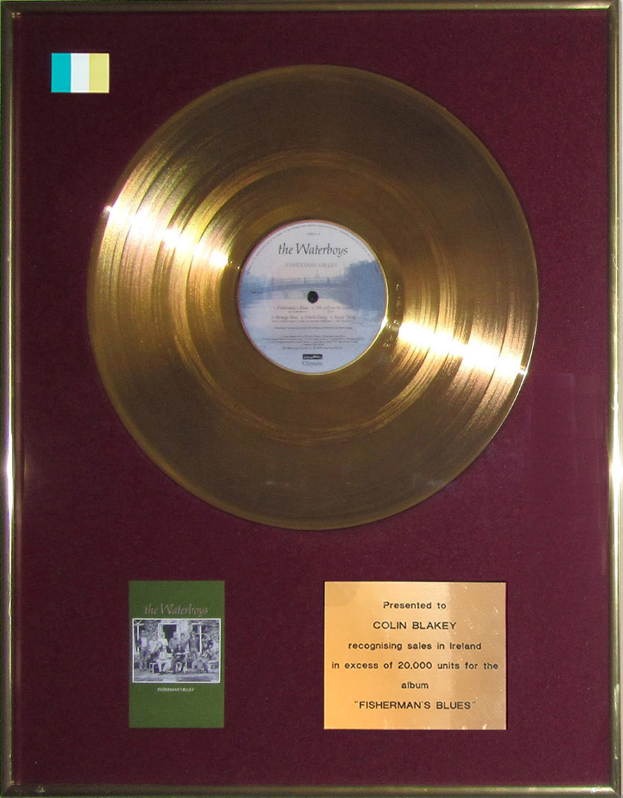 wbs_fb_gold_disc_colin